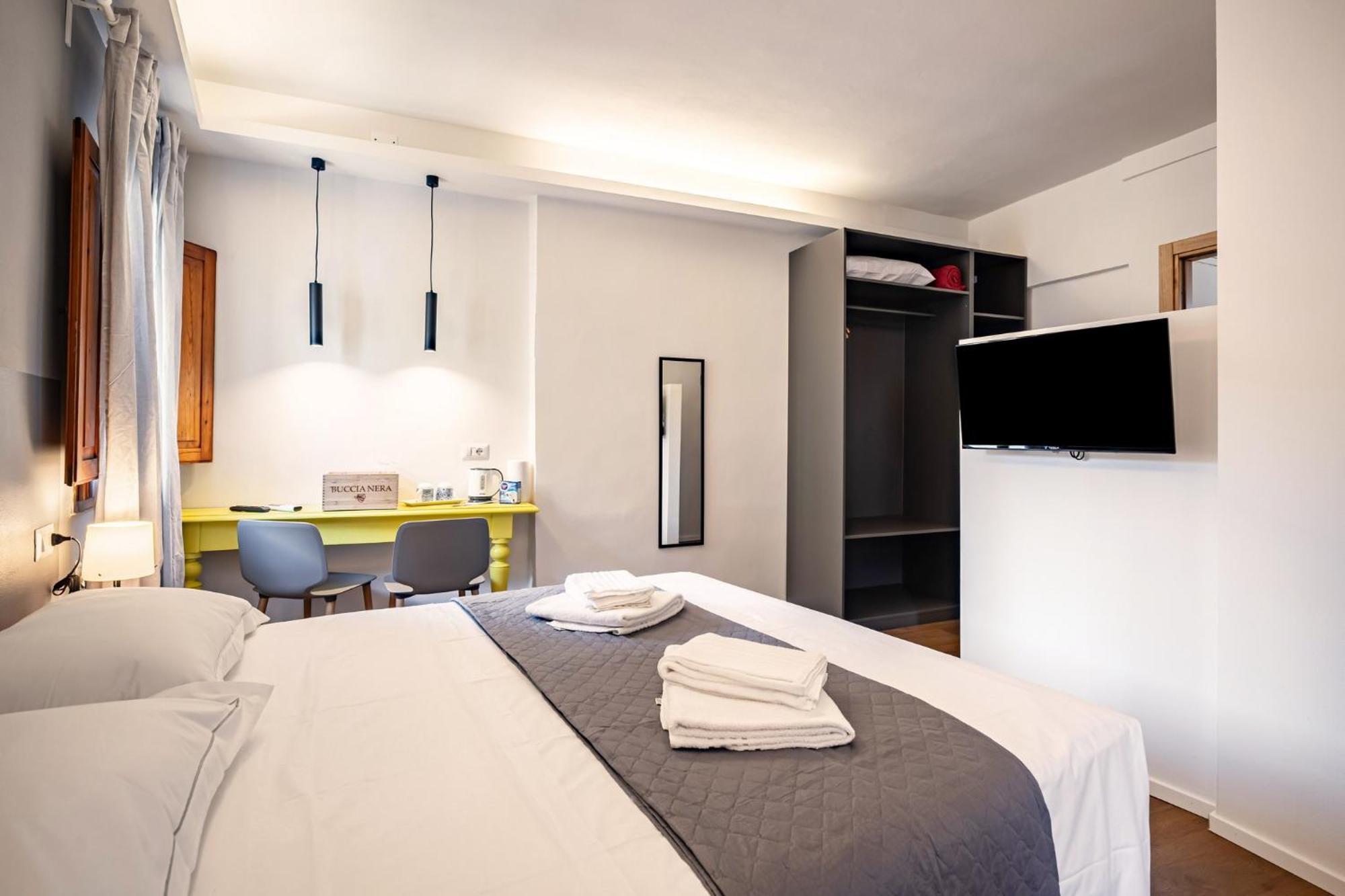 Pisana 236 Suites Florence Extérieur photo